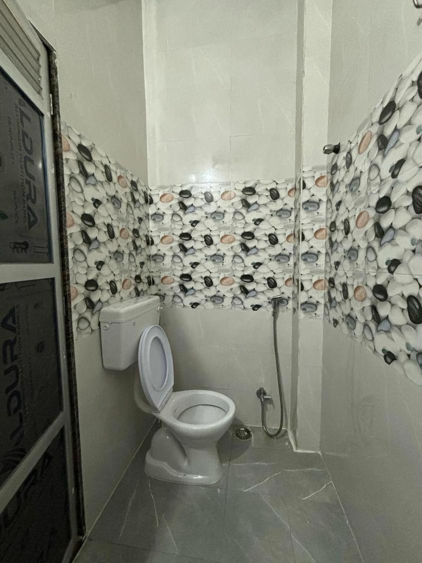 Madhuri Guest House พาราณสี ภายนอก รูปภาพ